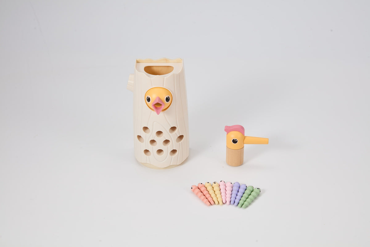 Little Woodpecker Soft Pink — tree trunk, woodpecker and ten worms