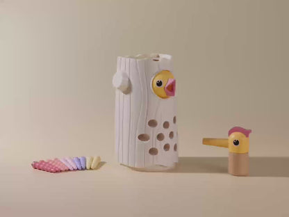 Little Woodpecker Soft Pink — magnetic feeding and matching demonstration